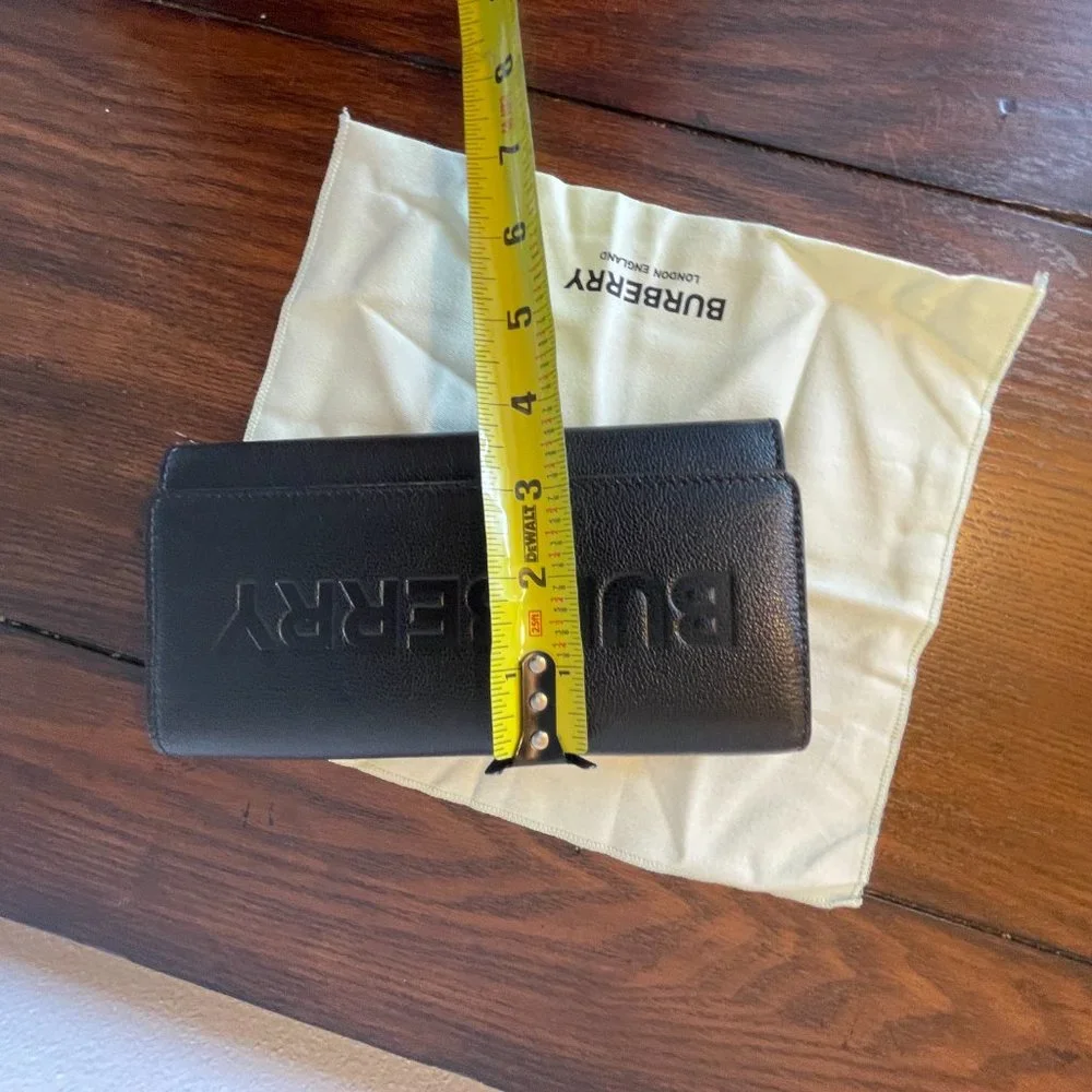 Burberry Porter Women's Black Leather Flap Wallet 8052831 1 - Picture 12 of 14